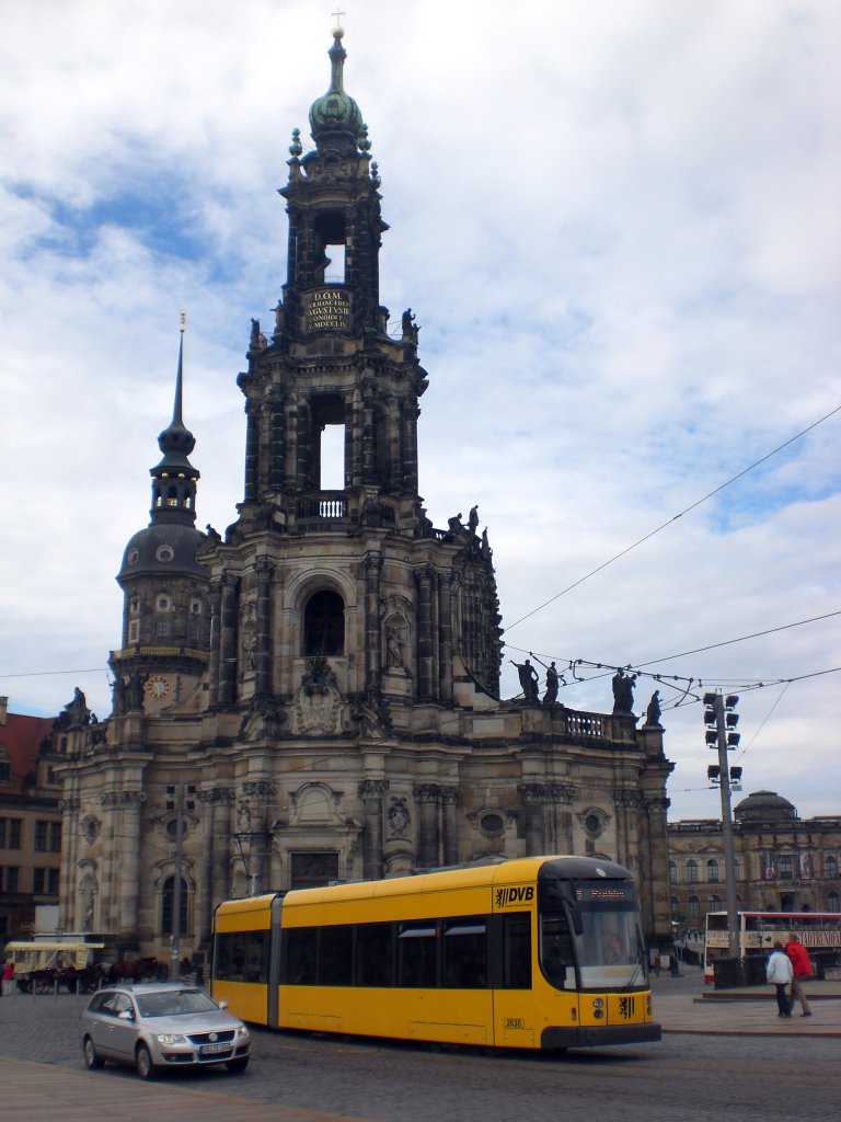 Die Dresdener Hofkirche.