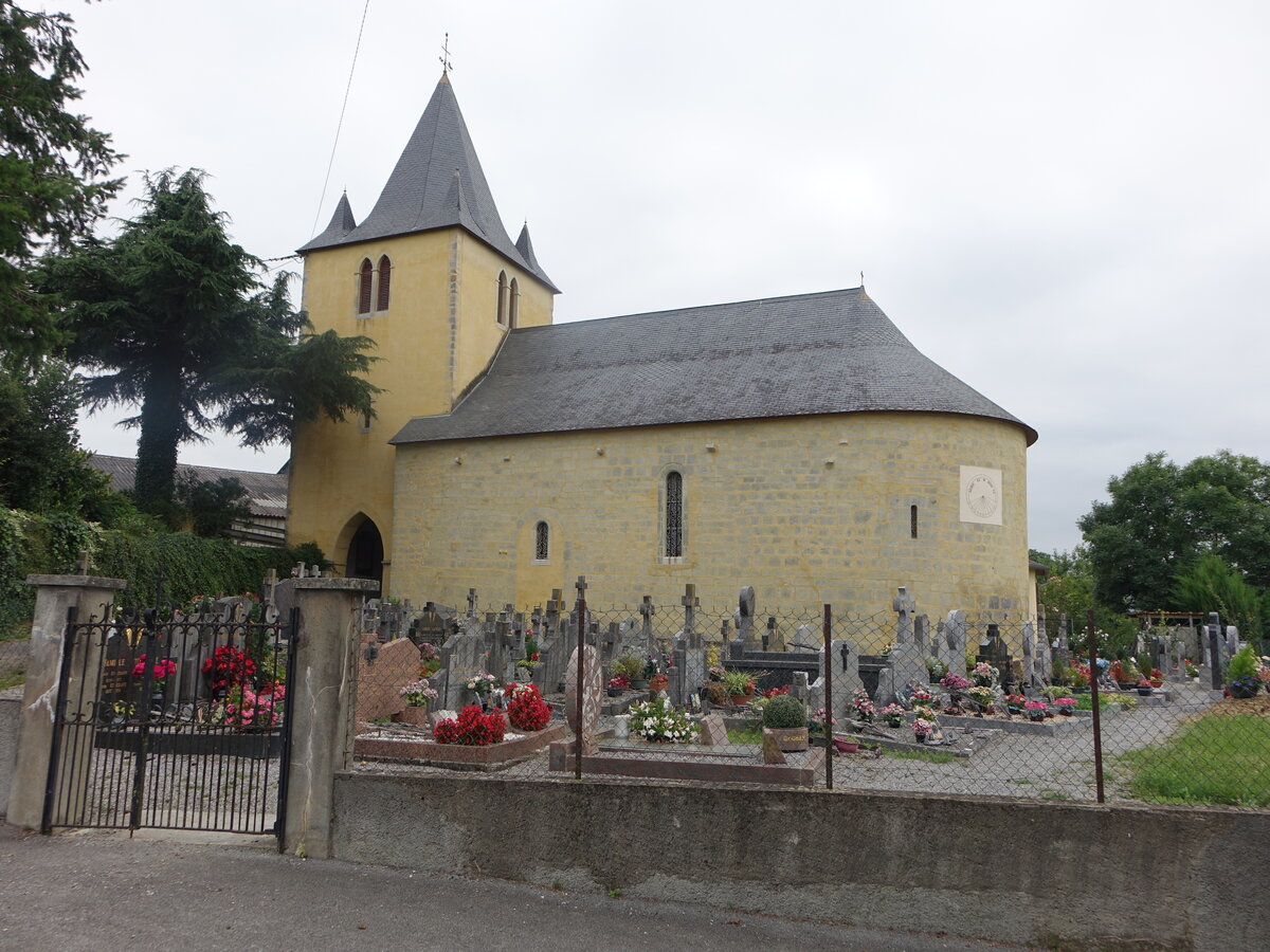 Alay-Alabhty-Sunharette, Pfarrkirche St. Pierre, erbaut im 11. Jahrhundert (26.07.2018)