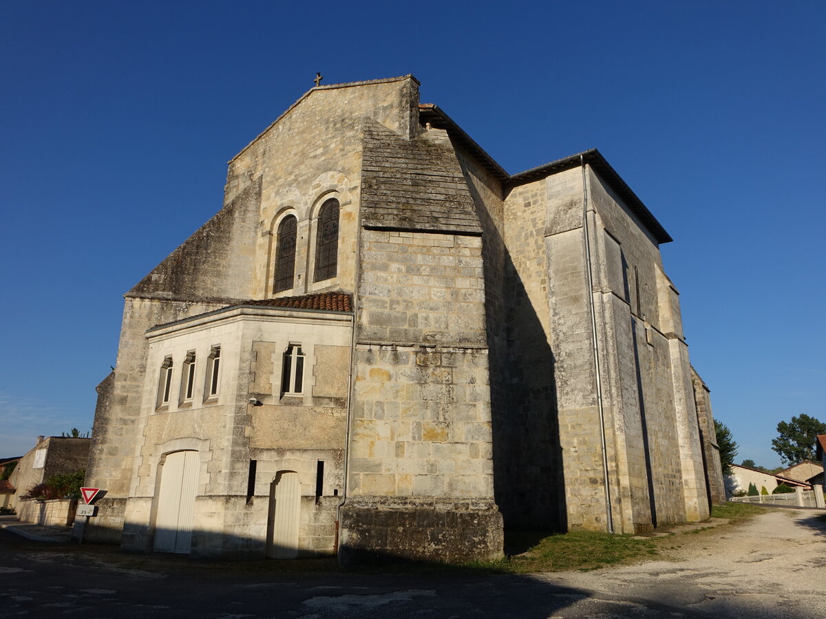 Condeon, Pfarrkirche Saint-Marien aus dem 11. Jahrhundert (24.07.2018)