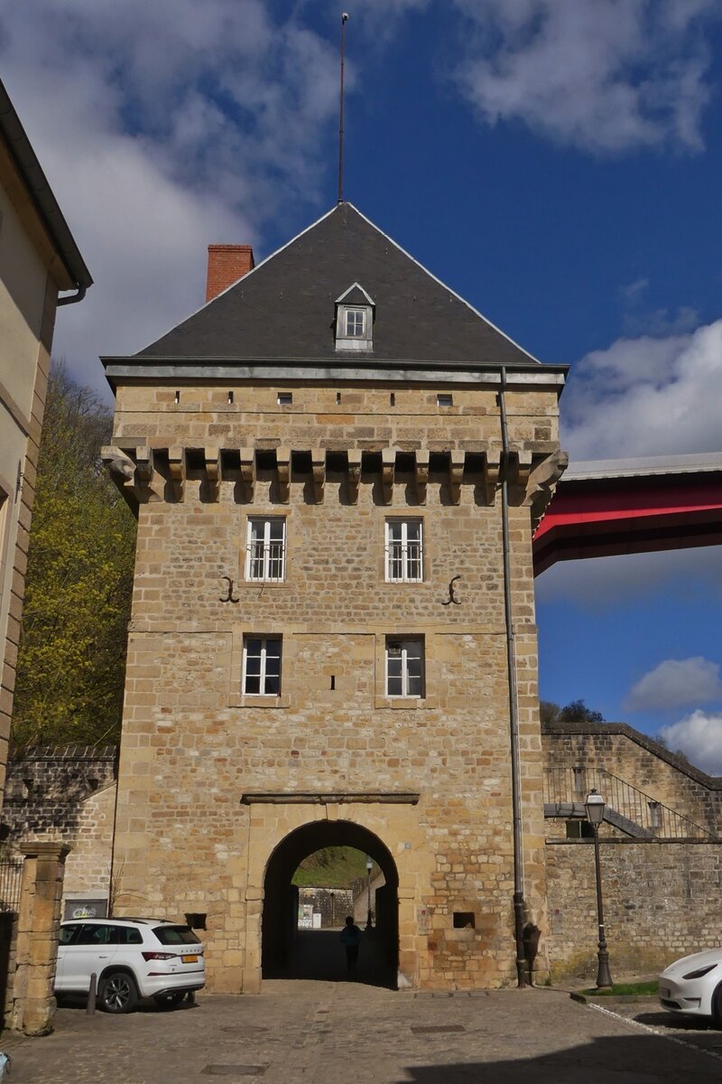 Der Vaubon Turm Eichertor an der linken Seite der Alzette unten im Pfaffenthal, geh�rt zur Festungsmauer der Stadt Luxemburg. Erbaut 1684 - 1685.