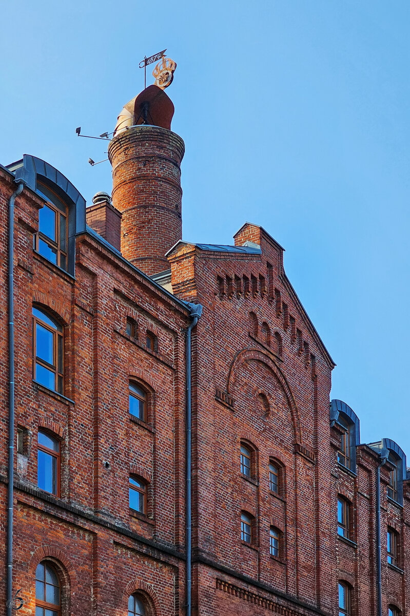 Dies ist das ehemalige Gebude einer Brauerei, welche 1825 in Koszalin (Kslin) gegrndet wurde und in den Jahren von 1865 bis 1945 zu den grten Brauereien in Westpommern gehrte. Heute ist heute ein Pub untergebracht. (September 2024)