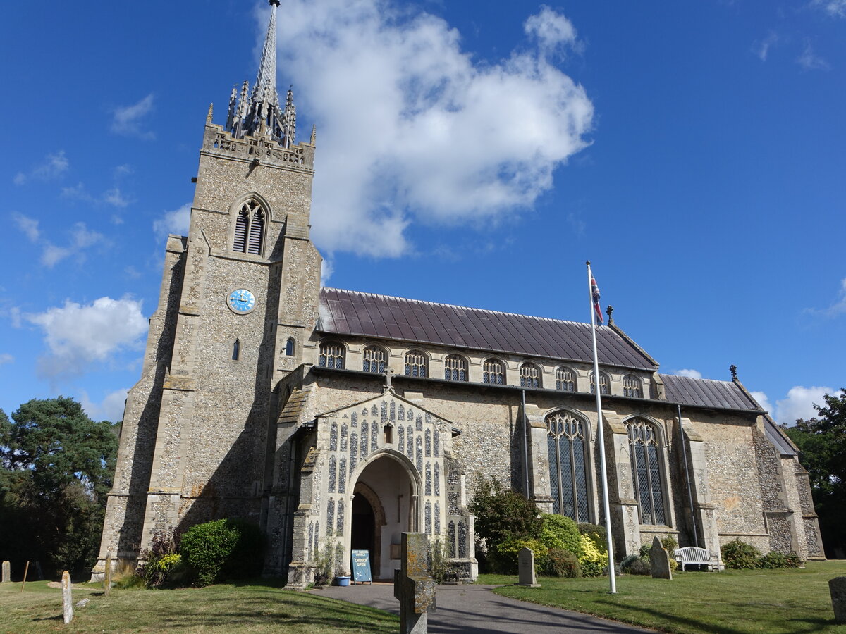 East Harling, Pfarrkirche St. Peter und Paul, erbaut im 13. Jahrhundert (12.09.2024)