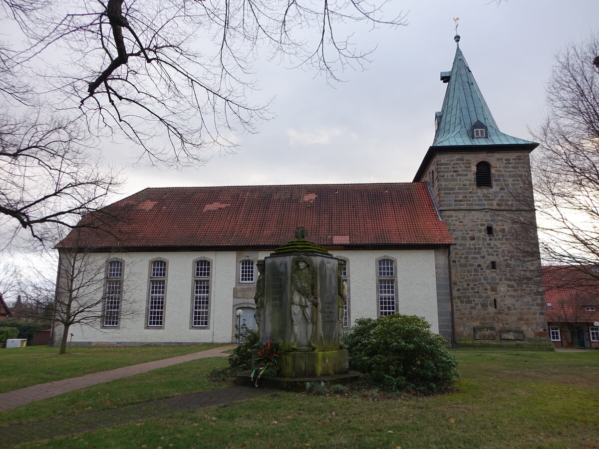 Gro� Munzel, evangelische St. Michaelis Kirche, erbaut von 1787 bis 1804 (06.12.2025)