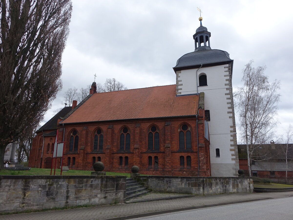 Hornhausen, evangelische St. Stephani Kirche, erbaut von 1884 bis 1885 (24.03.2024)