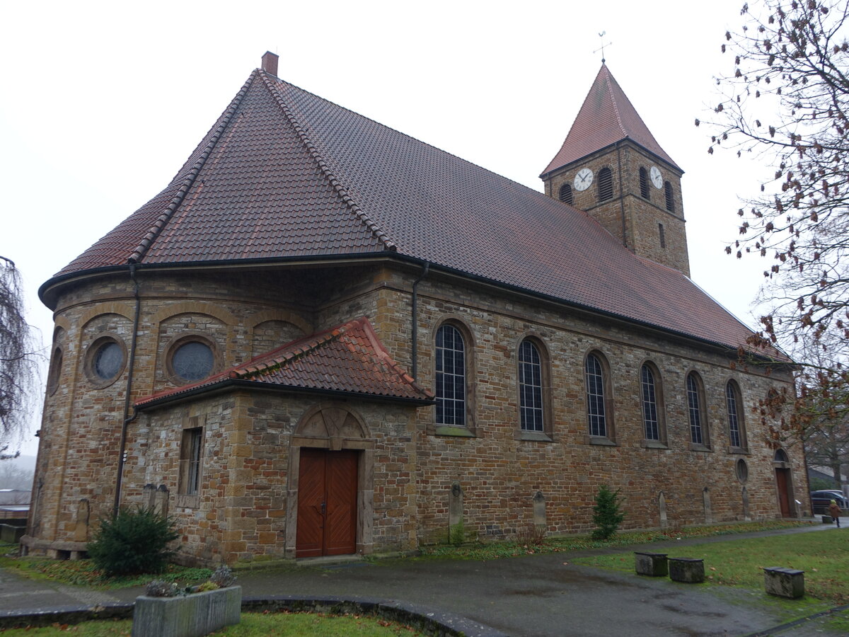 Kirchlengern, evangelische Kirche, erbaut von 1920 bis 1922 (08.12.2025)