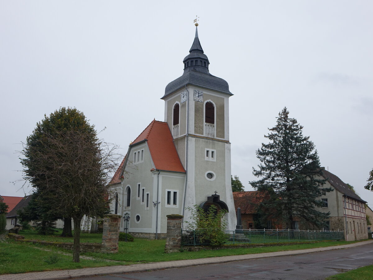 Landgrafroda, evangelische St. Petri Kirche, erbaut um 1900 im Jugendstil (24.09.2024)