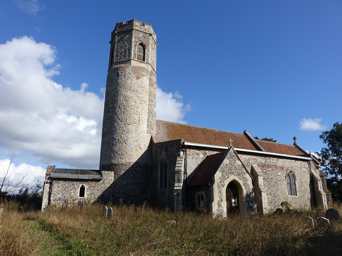 Mutford, Pfarrkirche St. Andrew, erbaut im 14. Jahrhundert (13.09.2024)