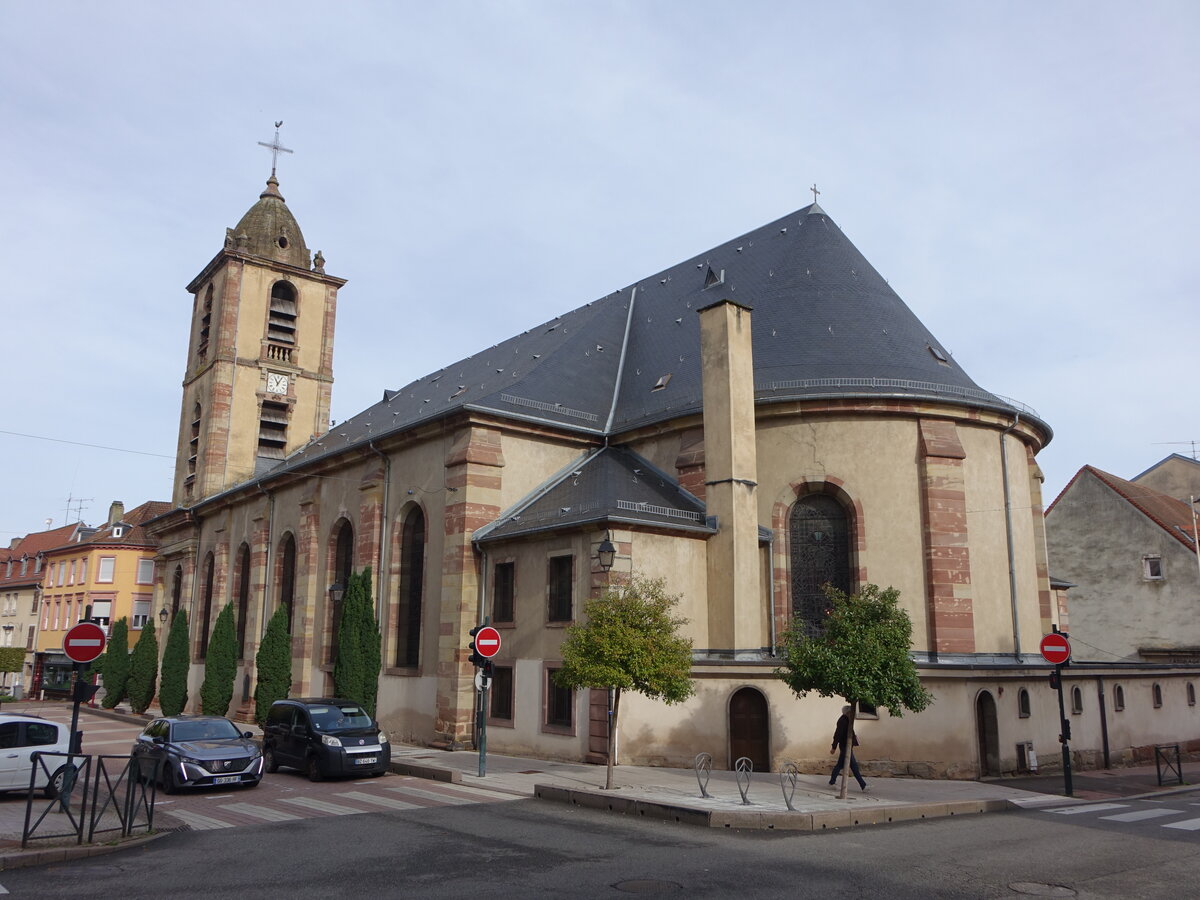 Sarreguemines, Pfarrkirche St. Nicolas, erbaut von 1764 bis 1768 (13.10.2024)