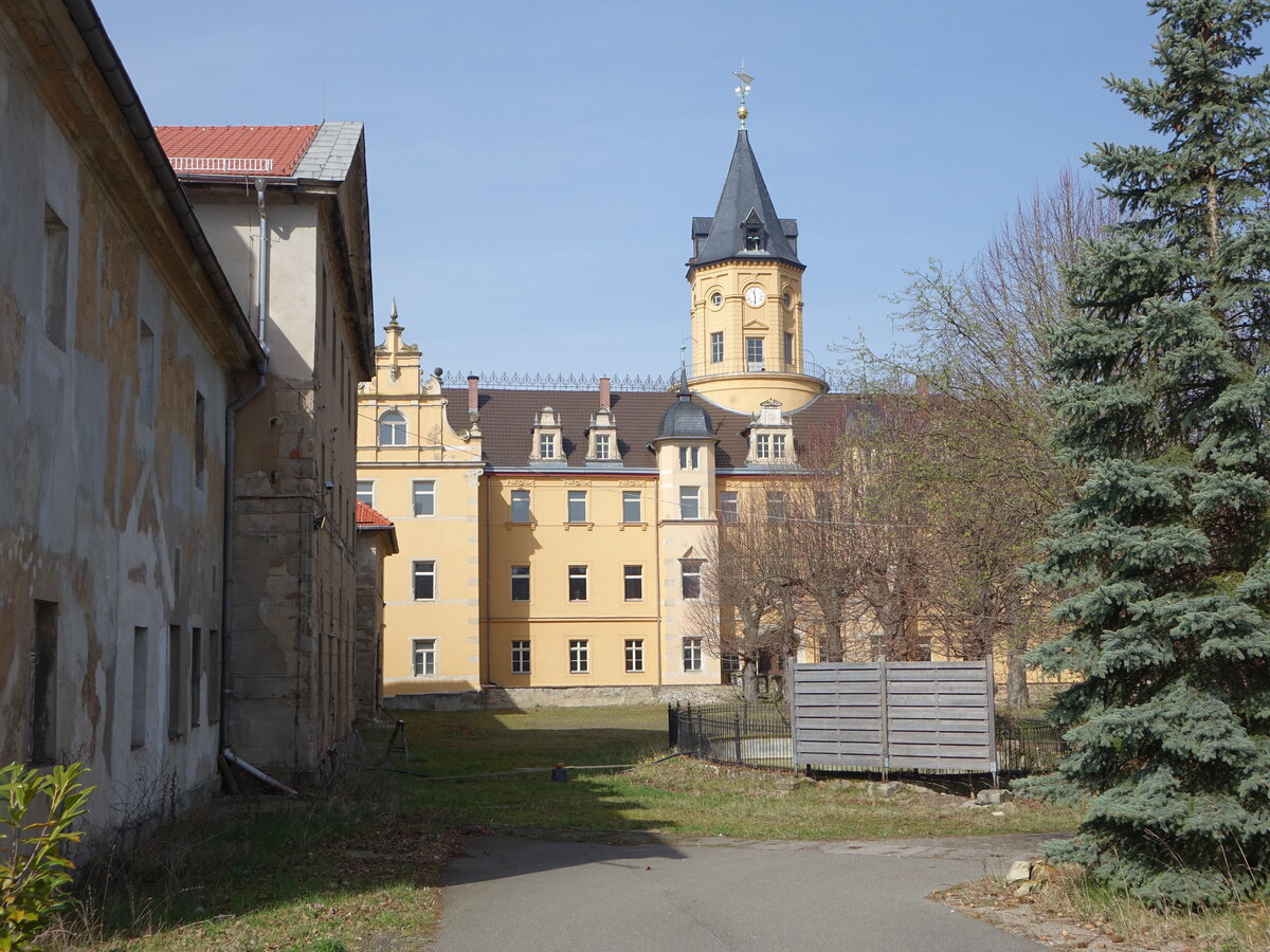 Schloss Ehrenberg, erbaut bis 1878 im Stile der Neorenaissance und des Neobarockes (31.03.2024)