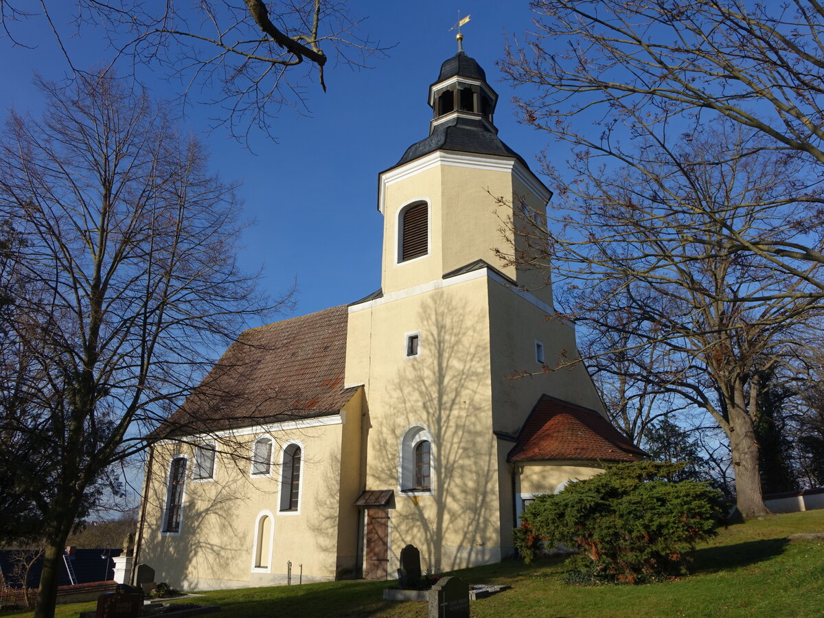 Schmorkau, evangelische Kirche, erbaut im 13. Jahrhundert (17.12.2024)