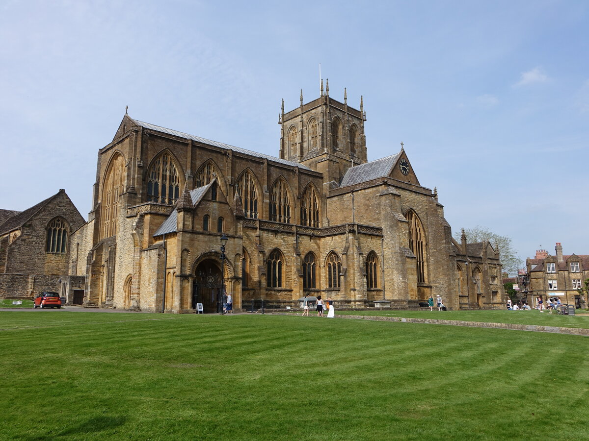 Sherborne, sptmittelalterliche Abteikirche, erbaut von 1380 bis 1500 (11.05.2024)