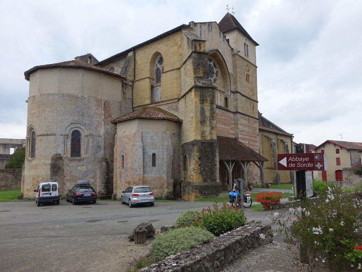 Sorde-l’Abbaye, Klosterkirche Saint Jean, erbaut im 11. Jahrhundert (27.07.2018)