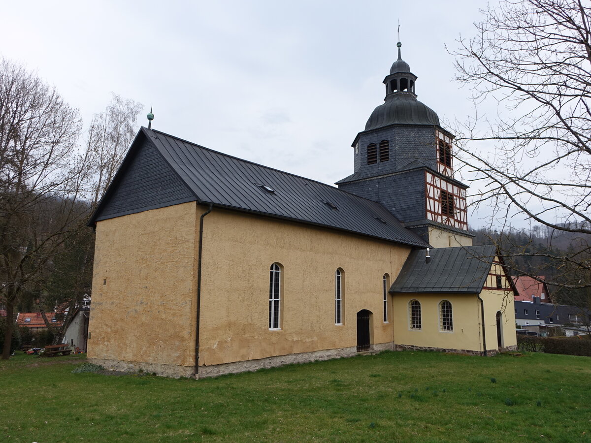 Slzhayn, evangelische St. Katharina Kirche, barocke Saalkirche aus verputzten Bruchsteinen, erbaut um 1700 (22.03.2024)