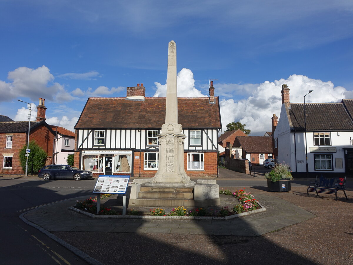 Wymondham, Weltkriegsdenkmal in der Vicar Street (12.09.2024)