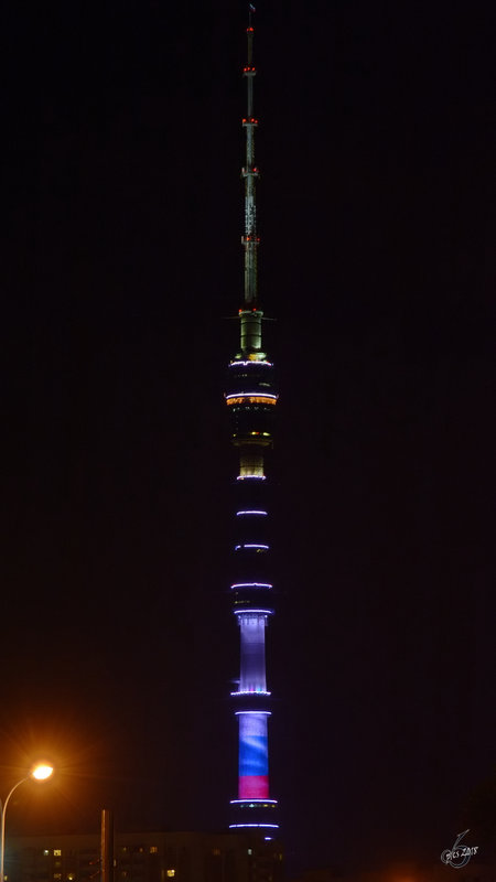 Der Moskauer Funk Und Fernsehturm Ostankino Ist Der Vierthochste Fernsehturm Der Welt Staedte Fotos De