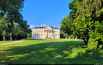 Schloss Wrlitz im Wrlitzer Park, errichtet bis 1773 und restauriert zwischen 2000 und 2020.