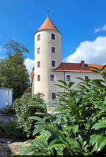 Romanischer Rundturm von Schloss Freudenstein in Freiberg (Sachsen).