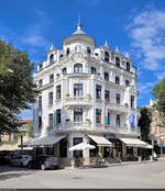 Royal Hotel / Хотел Роял, ein prachtvolles Eckhaus in Warna / Варна (BG).