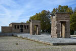 Der Tempel von Debod (Templo de Debod) ist ein antiker gyptischer Tempel, der von Assuan in die spanische Hauptstadt verlegt wurde.