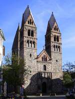 Schlettstadt (Selestat), die romanische Kirche St.Fides, stammt aus dem 12.-13.Jahrhundert, Okt.2024