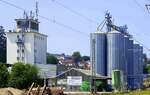 Donaueschingen, Raiffeisen-Siloanlagen am Bahnhof, Aug.2025