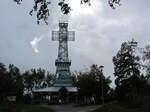 Der 38m hohe Aussichtsturm  Josephskreuz  auf dem Auerberg bei Stolberg im Harz am 01.10.2024.