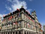 Blick auf das  STADHUIS  ANTWERPEN  im August 2025