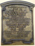 Suhl, Gedenktafel am Spangenberghaus in der Innenstadt, war Wohnsitz bedeutender B�rgermeister und hochrangiger B�rger der Stadt im 18.und 19.Jahrhundert, April 2025