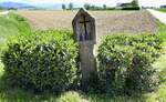 Feldkirch im Markgr�flerland, Wegekreuz von 1583, Mai 2025