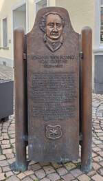 Hnfeld - Denkmal zur Erinnerung der Besuche von JOHANN WOLFGANG GOETHE in der Konrad-Zuse-Stadt, 02-2025