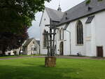 Brilon, Golgotha Kreuz in der Petrusstrae (01.06.2024)