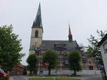 Ostinghausen, Pfarrkirche St.