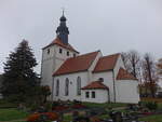 Threna, evangelische Kirche, sptromanische Saalkirche, erbaut im 13.