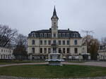 Schnefeld, Schloss, erbaut von 1871 bis 1876 durch den Architekten Bruno Leopold Grimm (14.12.2024)