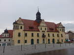 Lommatzsch, Rathaus am Markt, erbaut von 1550 bis 1555 (12.07.2024)