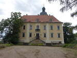 Schloss Hirschstein auf einem 25 Meter hohen Felsen am linken Elbufer, erbaut ab 1497, erweitert im 17.