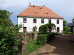 Schwarzbach, Pfarrhaus an der Hauptstrae (12.07.2024)