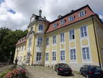 Schloss Choren, erbaut 1755 nach Entwrfen von Samuel Locke im Stil des Dresdner Rokoko (13.07.2024)