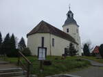 Dahlenberg, evangelische Dorfkirche, verputzter Bruchsteinbau aus dem 13.