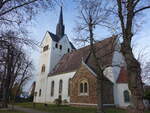 Luppa, evangelische Kirche, verputzter Bruchsteinbau, erbaut im 12.