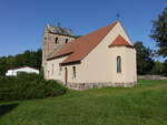 Vienau, evangelische Kirche, erbaut 1868 unter Verwendung des sp�tromanischen Westturms (13.08.2025)