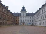 Weienfels, teilrestaurierter Ehrenhof von Schloss Neu-Augustusburg, erbaut im 17.