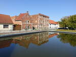 Baumersroda, Gebude am Dorfteich an der alten Dorfstrae (21.09.2024)