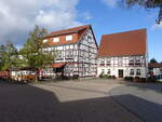 Dankerode, Fachwerkhuser am Marktplatz (27.09.2024)