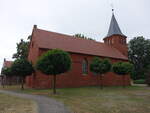 Kleinwusterwitz, evangelische Kirche, neugotische Backsteinkirche von 1838 (07.07.2025)