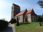 Me�dorf, evangelische Kirche, romanische Feldsteinkirche aus dem 12.