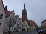 Kemberg, Pfarrkirche zu unseren lieben Frau, sptgotische Hallenkirche, erbaut von 1400 bis 1446 (10.12.2024)