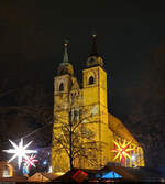 Johanniskirche in Magdeburg in vorweihnachtlicher Atmosph�re.