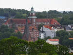 Im Hintergrund das alles berragende Alte Gymnasium, die lteste Schule der Stadt Flensburg.