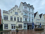  Zur Brse  ist ein Haus mit Rokoko-Fassade und Kulturdenkmal in der Flensburger Innenstadt.